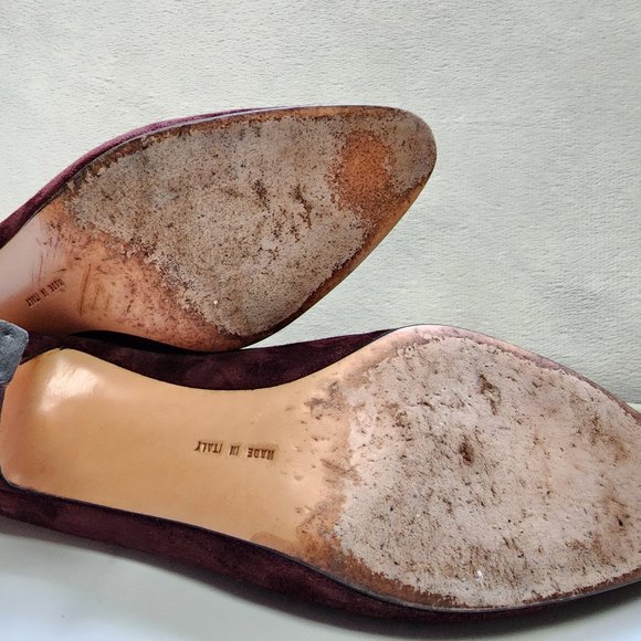 Salvatore Ferragamo Vintage Suede Pumps - Picture 15 of 15